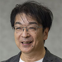 水山 正重 氏