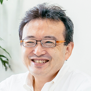 村上 敬亮 氏