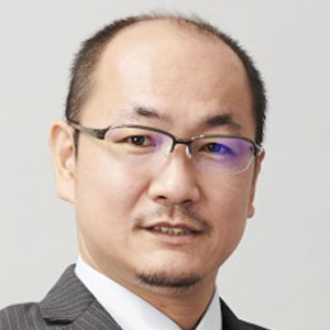上中 進太郎 氏