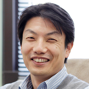 藤岡 雅美 氏