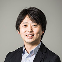 中山 義人 氏