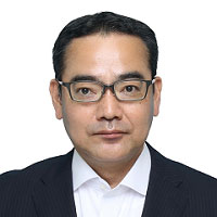 喜山 和典 氏