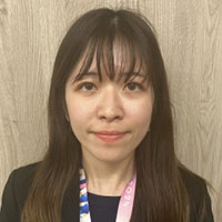 切通 奈緒 氏