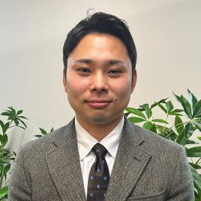 大坪 雄樹 氏