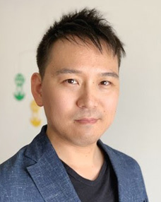 山本洋輔 氏